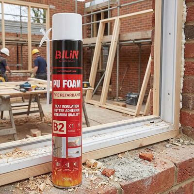 Dakisolatie Brandbestendige Polyurethane Foam Spray Fast Curing Flame Retardant PU Foam Kleefmiddel